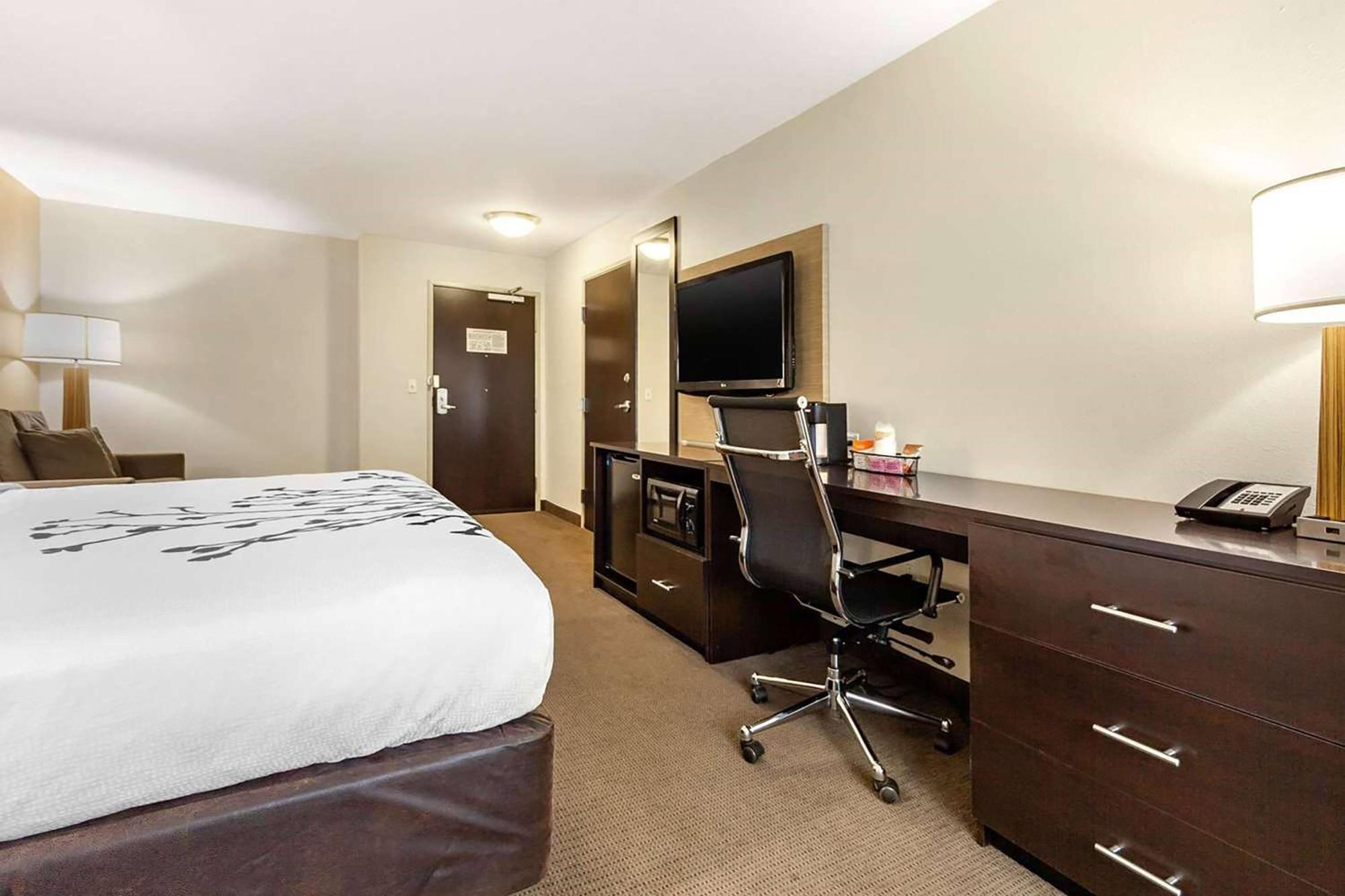 Hotel Wingate By Wyndham Jonesboro Hodge Extérieur photo