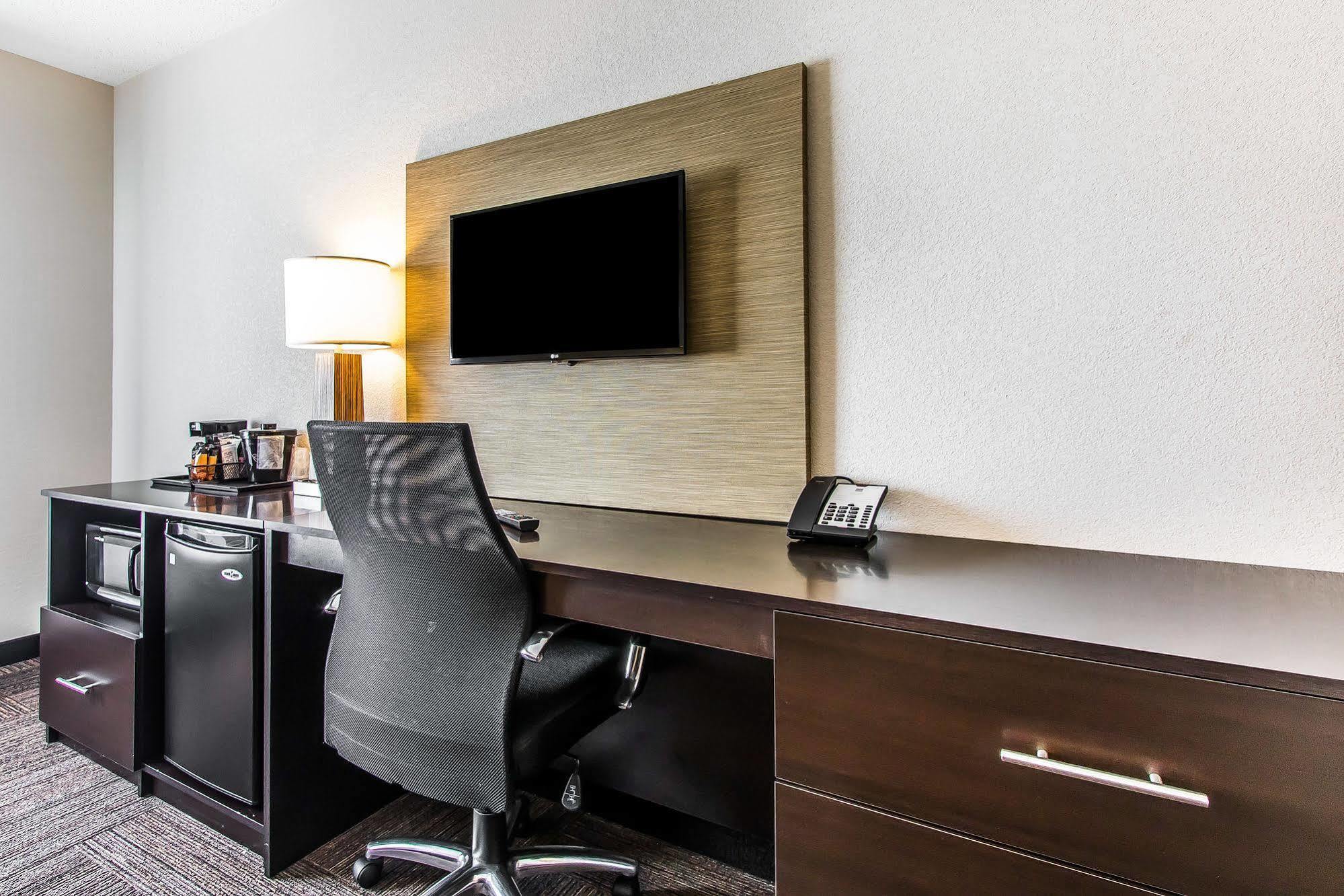 Hotel Wingate By Wyndham Jonesboro Hodge Extérieur photo